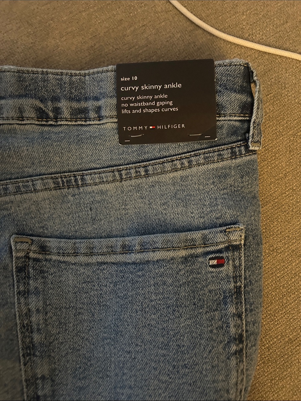 Tommy Hilfiger Light Blue Curvy Skinny Ankle Jeans